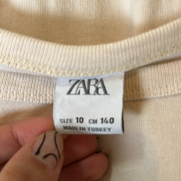 Zara Girls long sleeve shirt - Picture 3 of 3